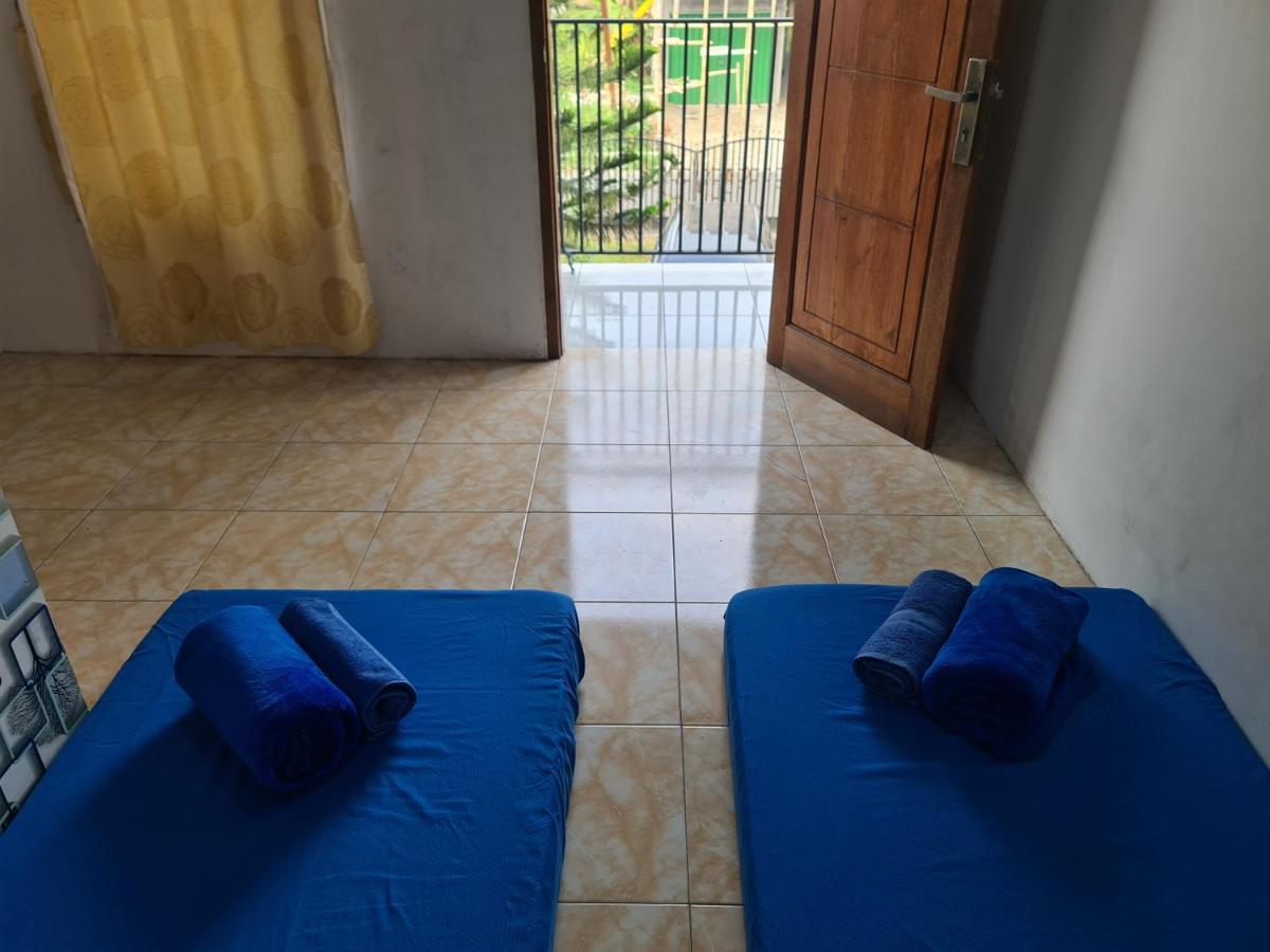 Kampung Istal Villa Pamijahan Bogor Bagian luar foto